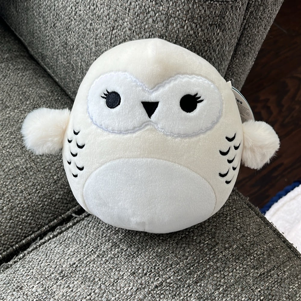 2024 NEW Squishmallow 🦉Hedwig🦉 - Picture 3 of 4